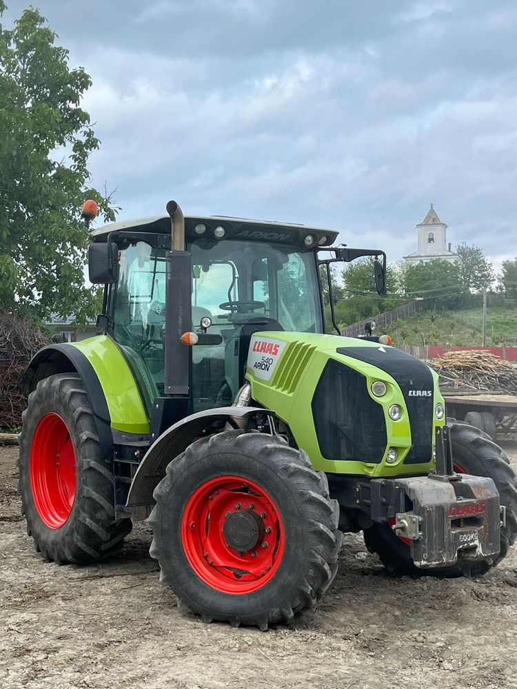 Claas Arion  540