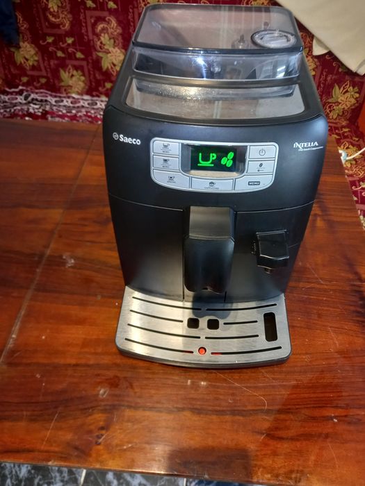 Saeco INTELIA One Touch Cappuccino