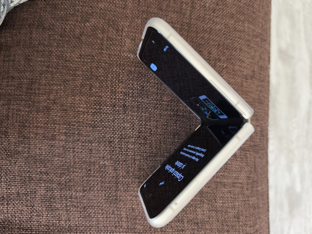 Motorola Razr 40