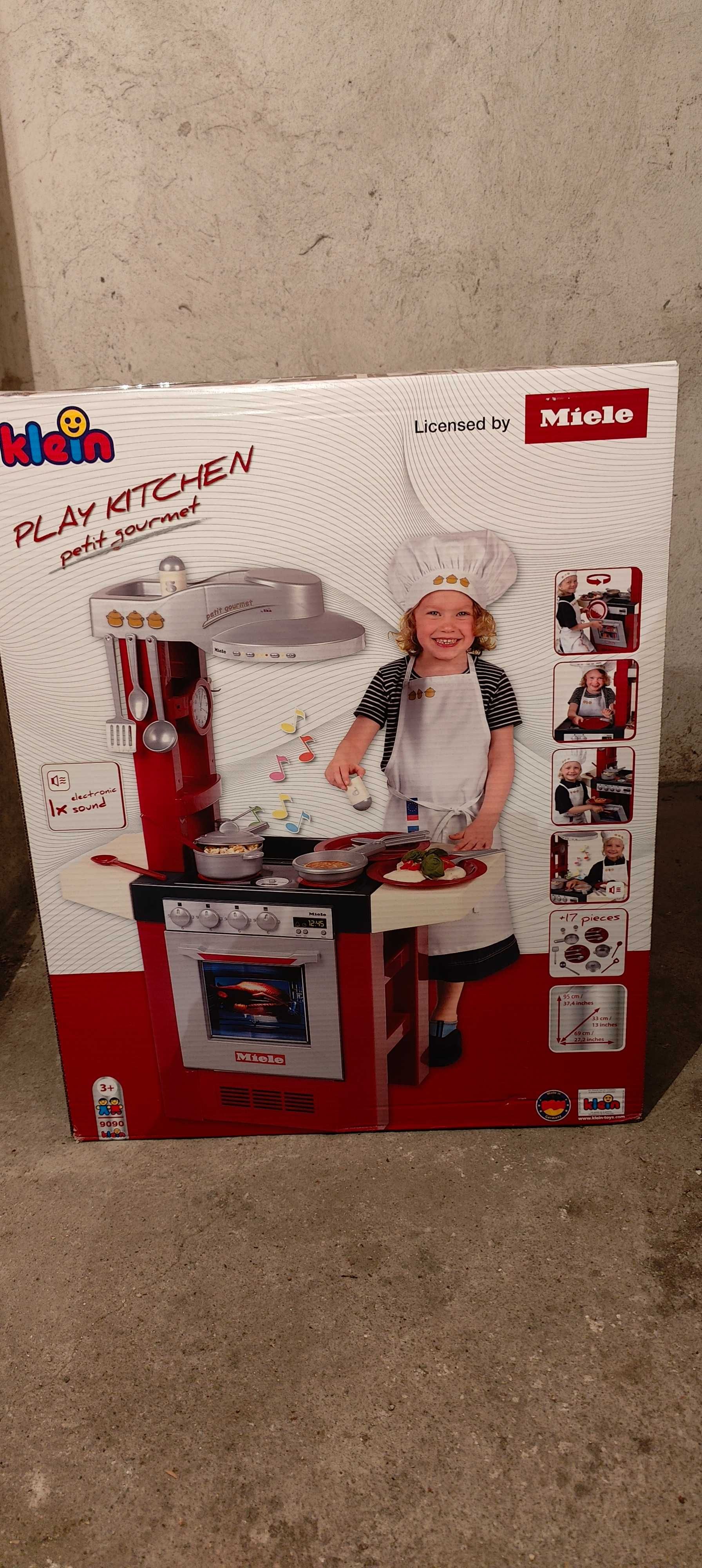 Нова детска кухня Miele Klein Petit Gourmet