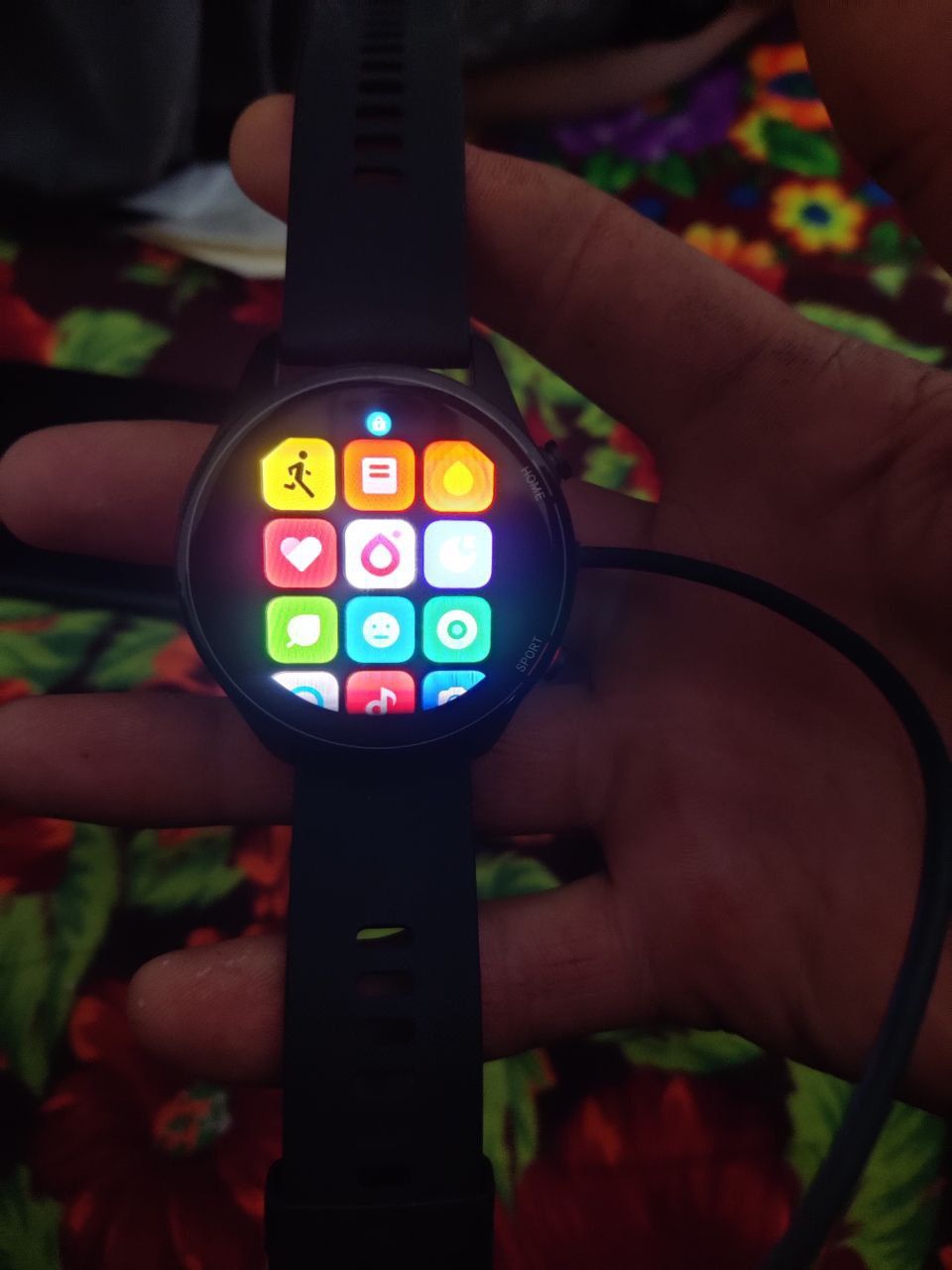 Mi Watch sotiladi holati zoʻr hamma funksiyalari ishledi