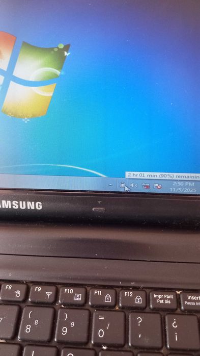Laptop Samsung N 145 Plus /bateria 2.5 ore
