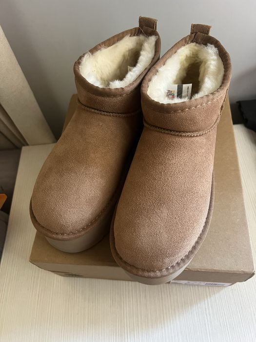 Боти  UGG от естествена агнешка кожа