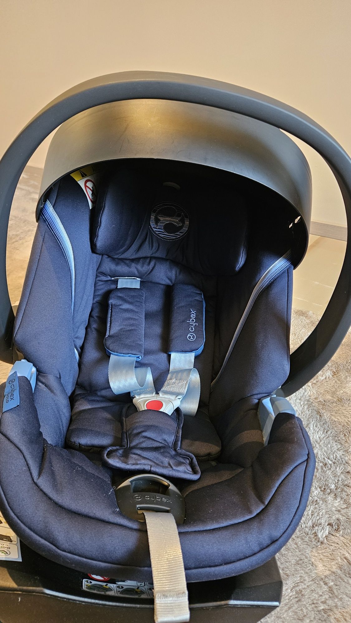 Столче за кола Cybex Aton 5 с  база  Aton Base 2 fix