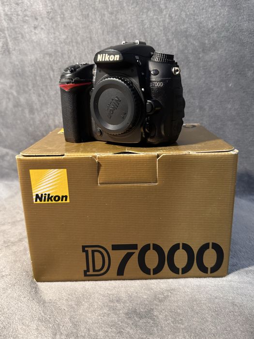 Nikon D7000 body - necesita reconditionare