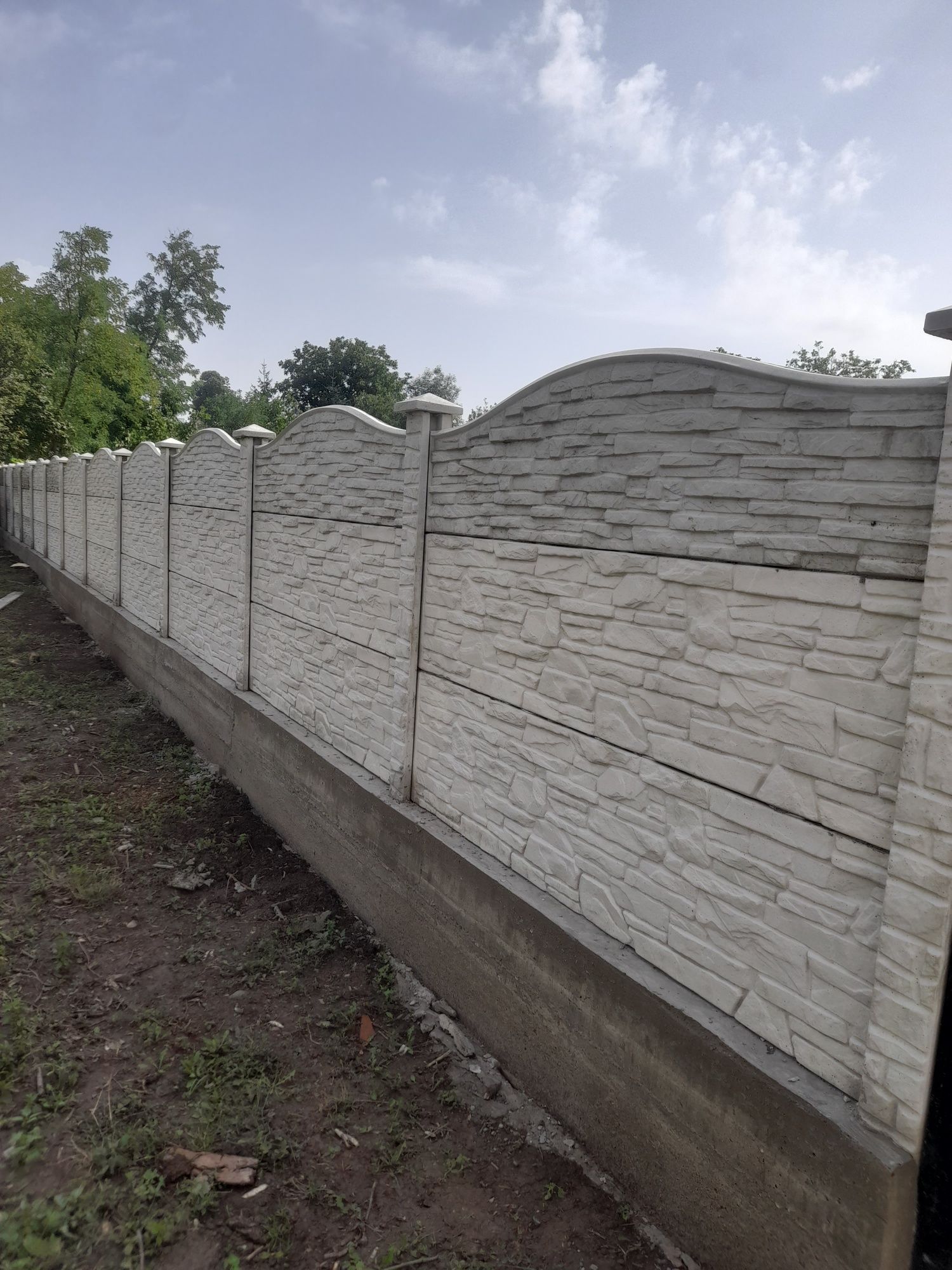 Gard prefabricat din beton