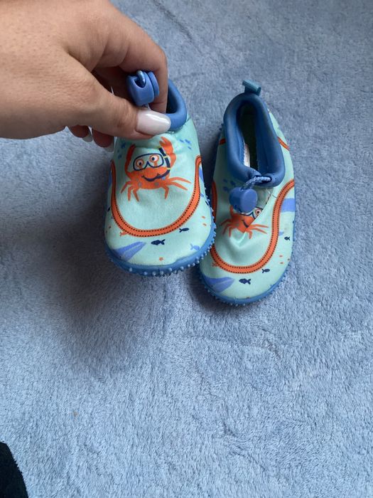 Slapi pentru strand marime 25