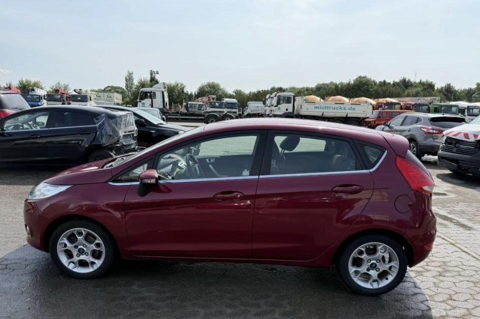 Ford Fiesta 2012 Titanium 1.6 Tdci 95 CP Euro 5 Xenon Climatronic