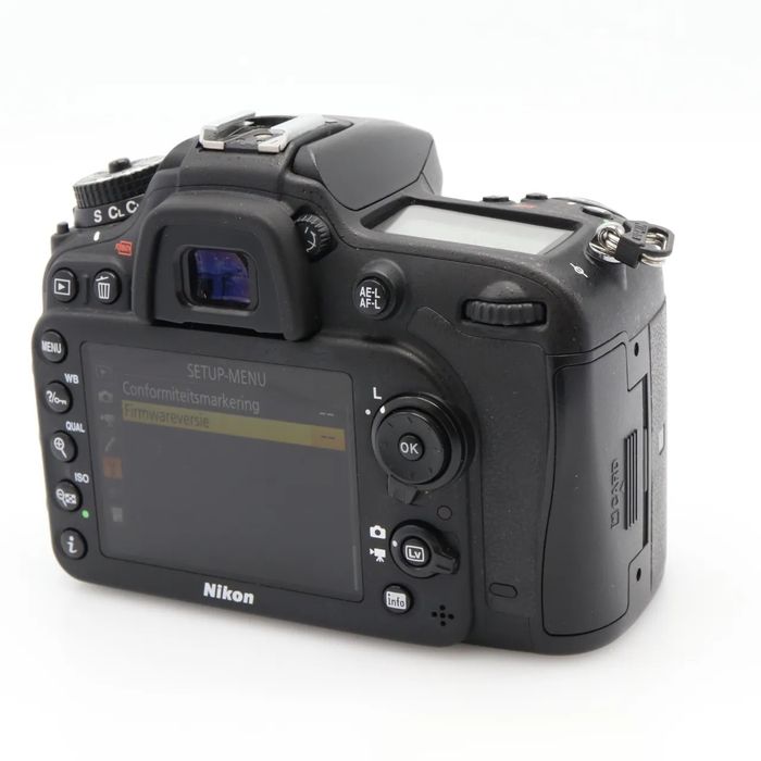 Nikon d7200 - Тяло.