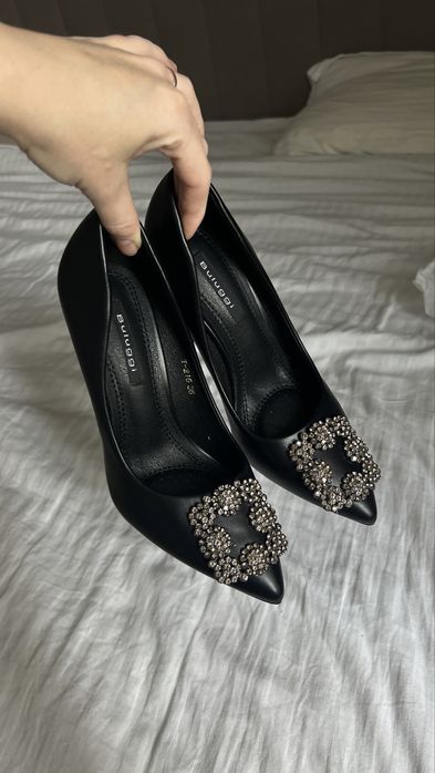 Туфли женские классические на шпильке НОВЫЕ