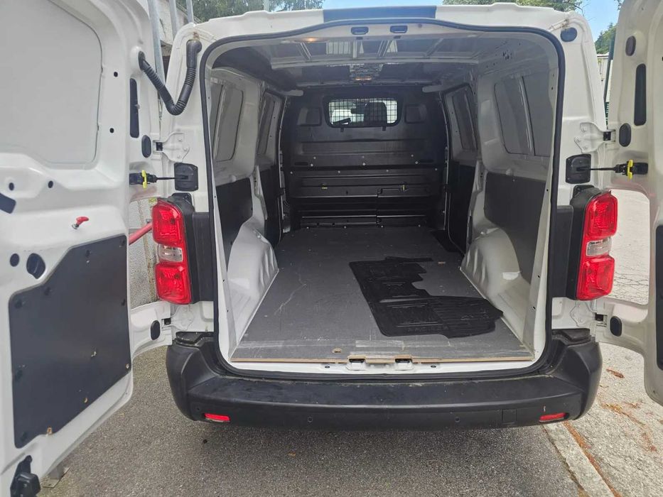 Toyota Proace 2.0 hdi H1L3, TVA inclus si deductibil