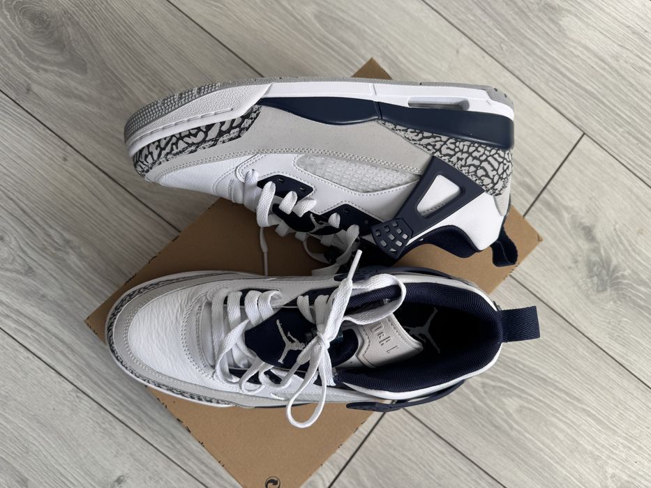 Adidasi nike jordan nr 44