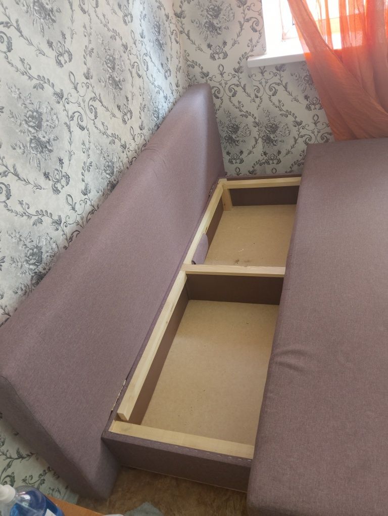 Продам диван Лореэна