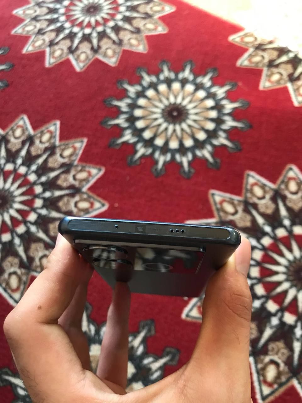Telefon pul zarurligi uchun sotilyapti aybi yoq 
Karobka dokument f
