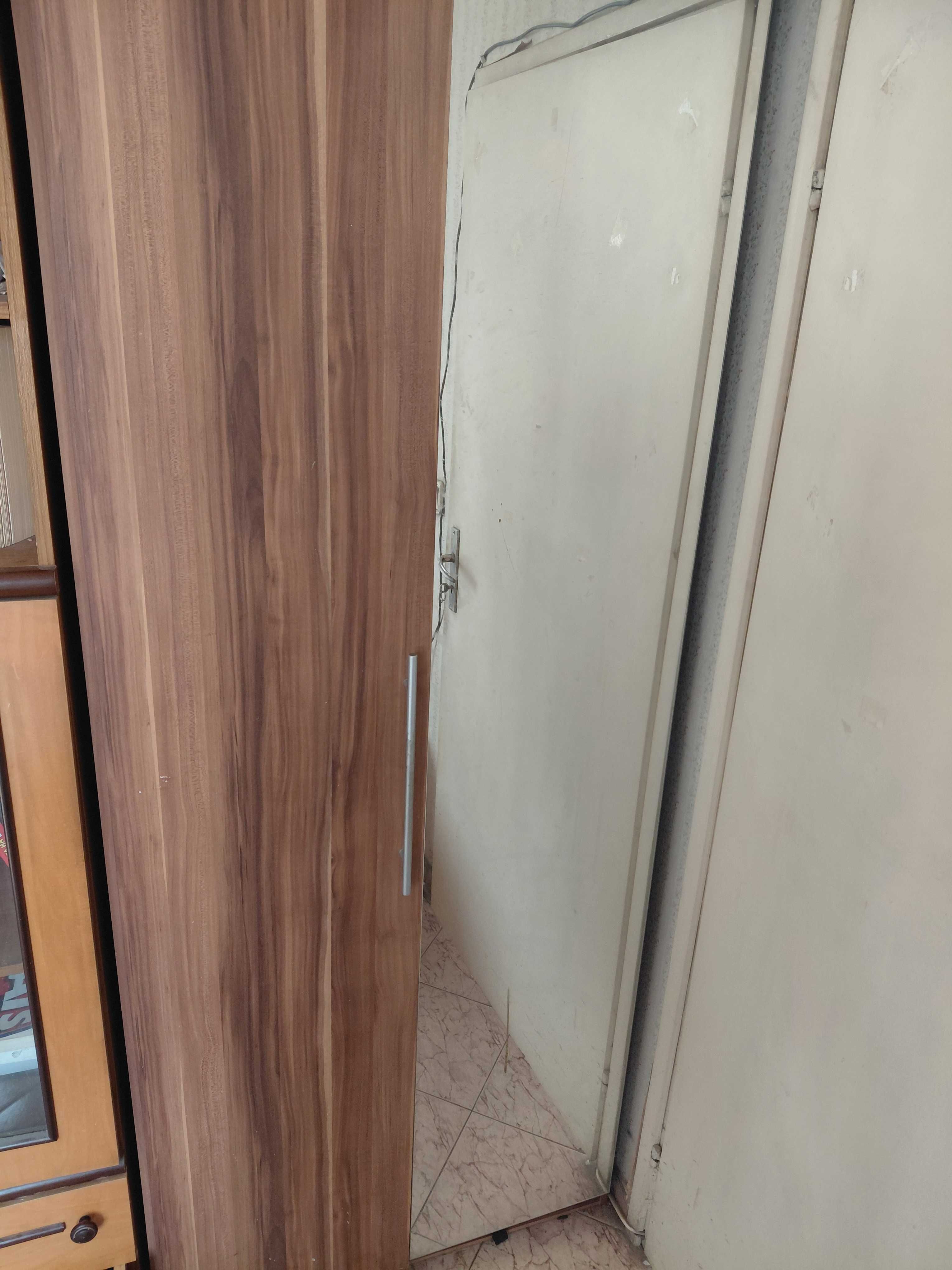Мебели разпродажба