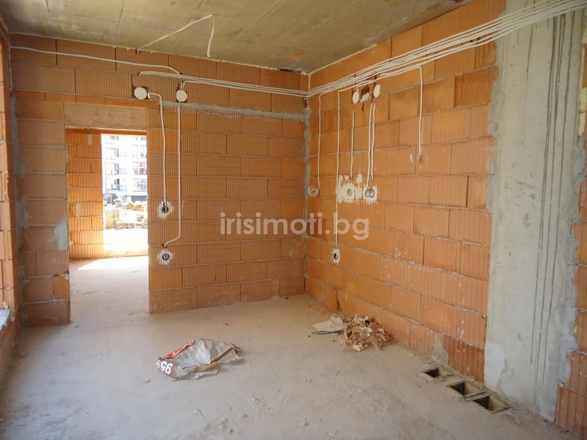 Продава се Двустаен апартамент в София, Малинова долина - 62 кв.м за 1798 €/кв.м - Снимка #4