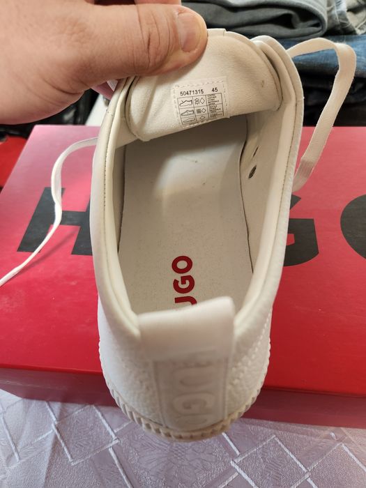 Sneakers Hugo Boss mărimea 45 originali