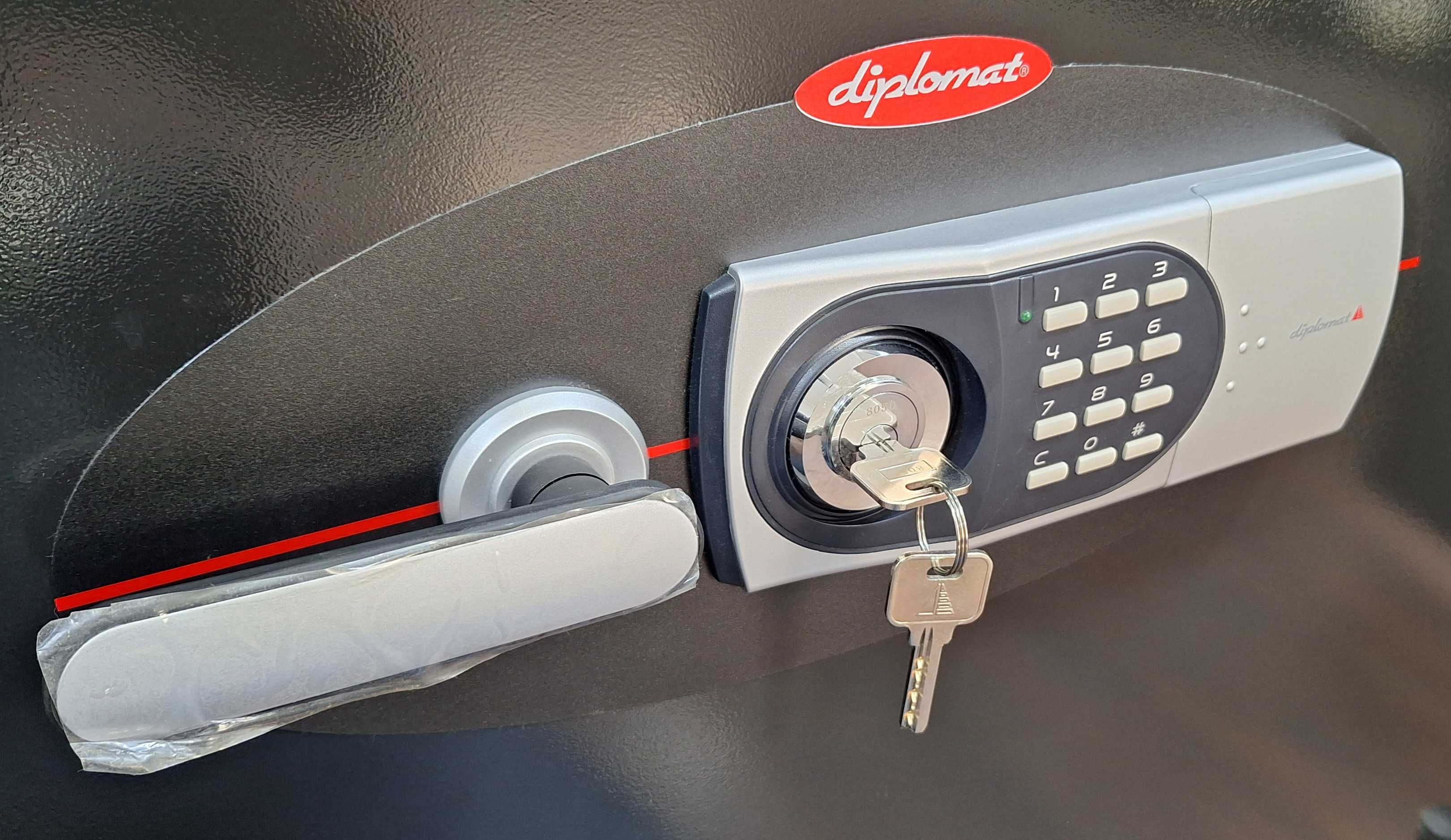 Большой Сейф Seyf Diplomat . Серия 120 Высота 1.20