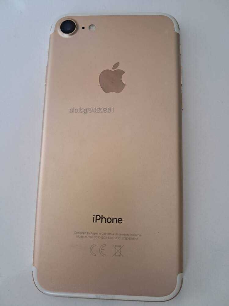 Продавам iPhone SE 2016 32gb розов