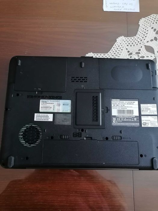 лаптоп Toshiba Satellite Pro A300 за части
