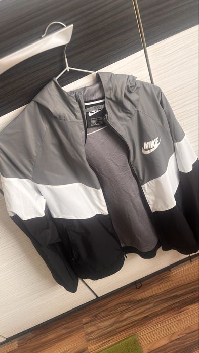 Geaca nike,de toamna