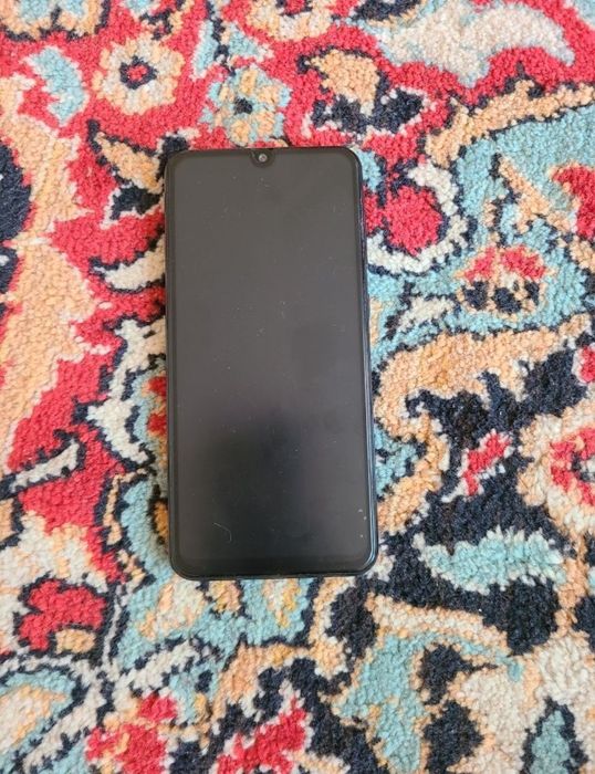 Samsung A50 64GB Sotiladi