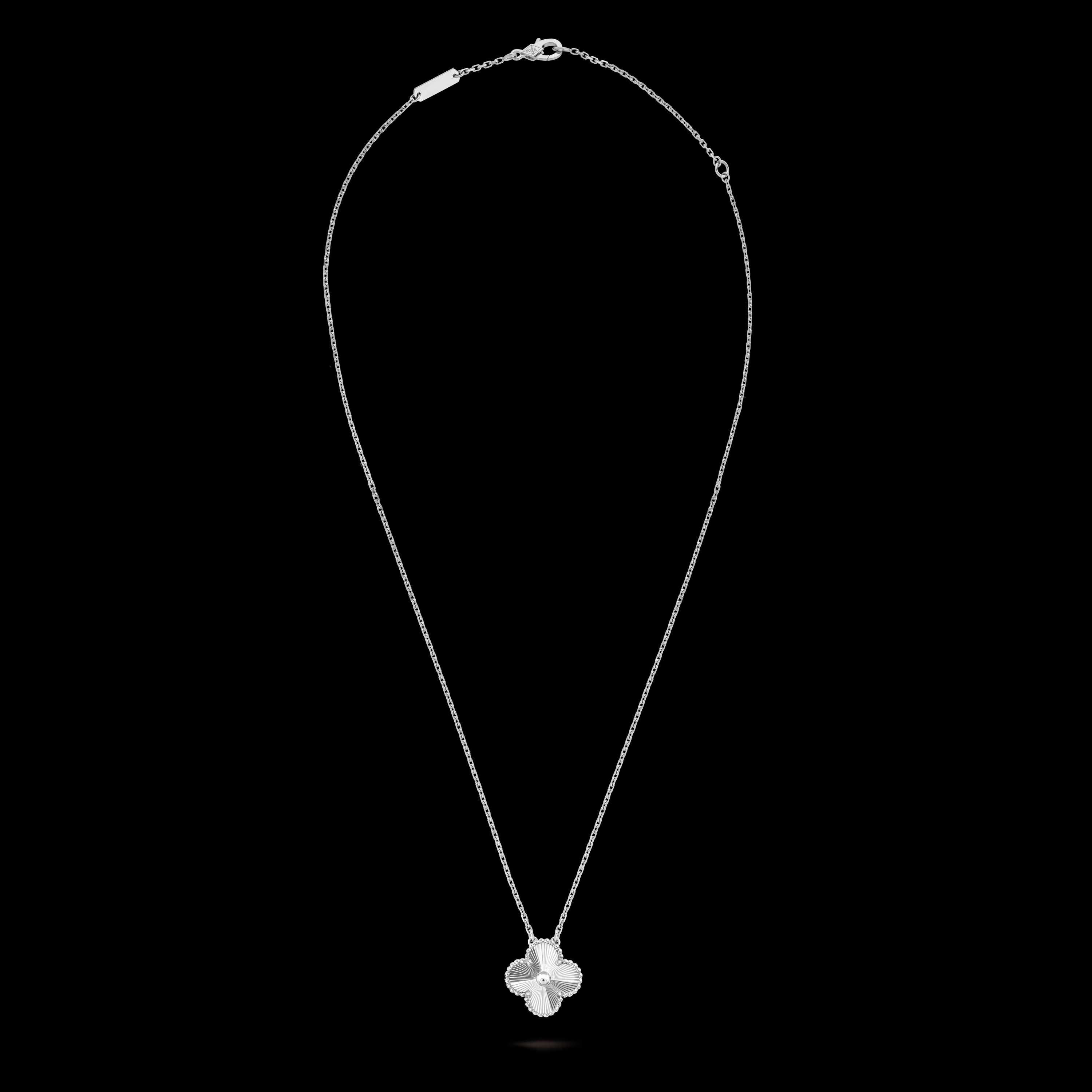 Van Cleef & Arpels VCA Silver Alhambra 1 Motif Clover Дамско Колие