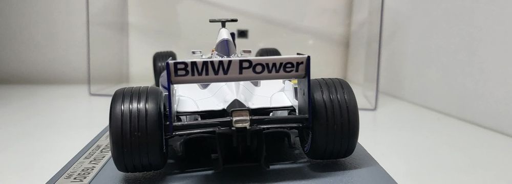 Machetă Williams BMW FW23 2001 Montoya 1/18 HOTWHEELS