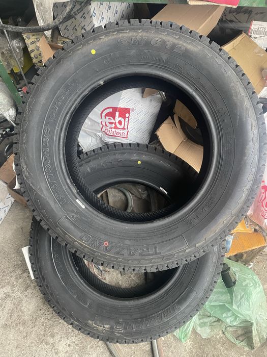 Зимни гуми 195/70/15C DOT2525