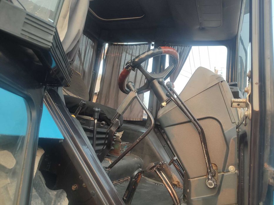 Трактор Беларус 1221.2