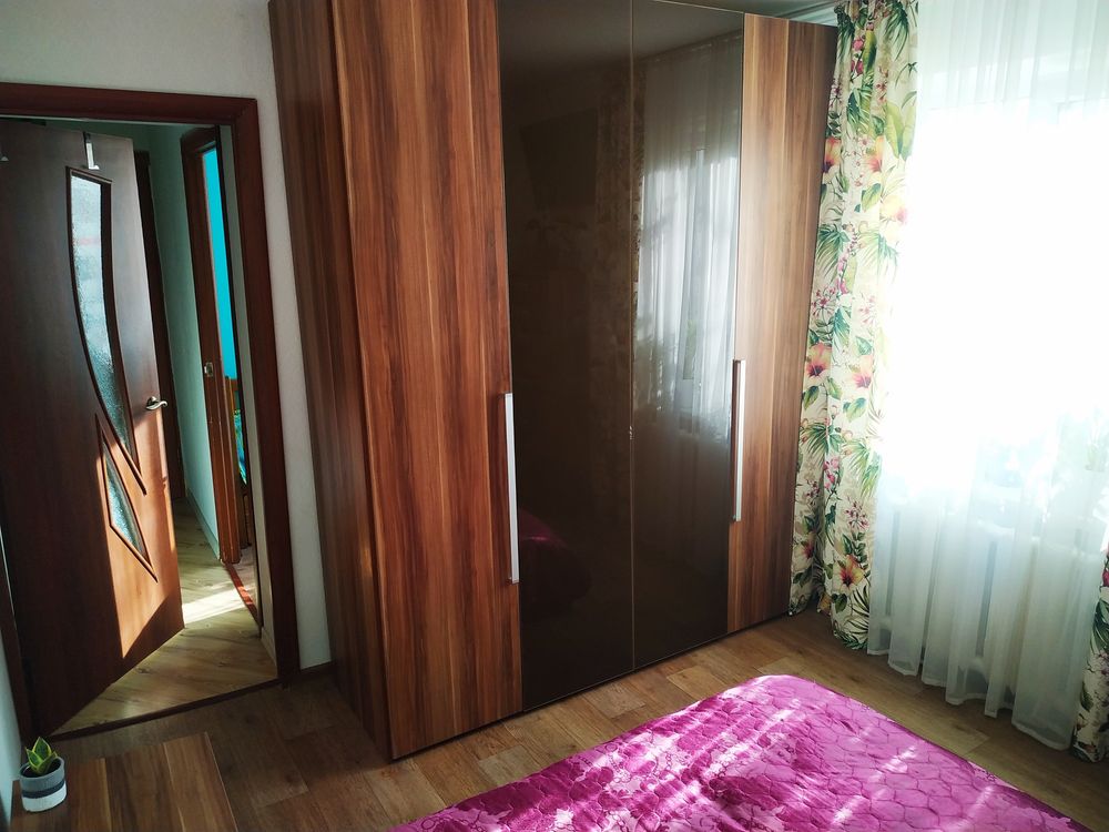 Продам шкаф