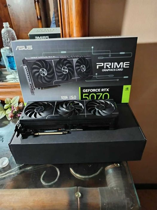 видеокарта ASUS PRIME RTX 5070