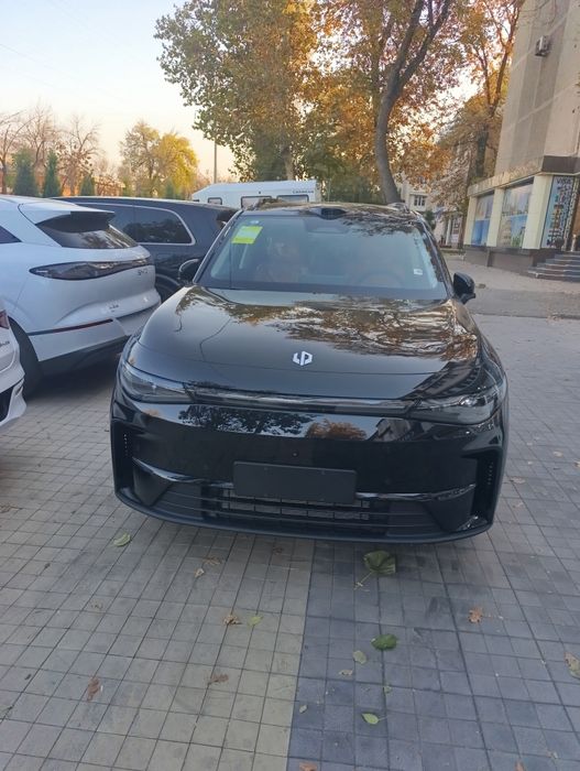 Leapmotor C16 full  restyling