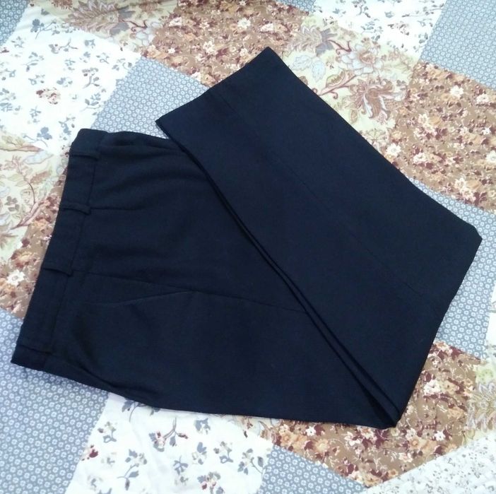 Брюки классические 48 р.