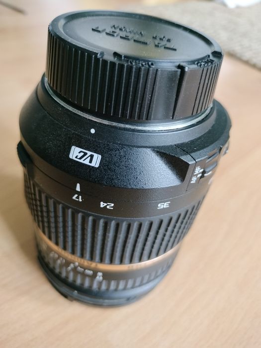 Obiectiv foto 17-50 f2.8