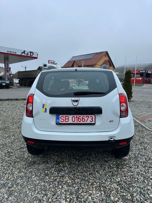 Dacia Duster Laureate 4x2 1.5 dCi 90cp