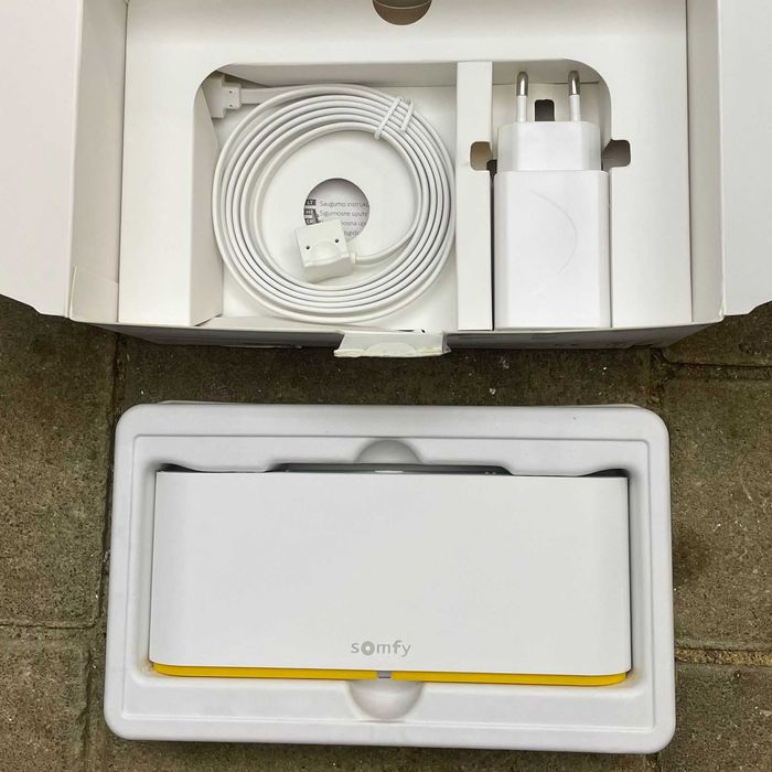 Somfy TaHoma Switch 1870595 – Hub Smart Home