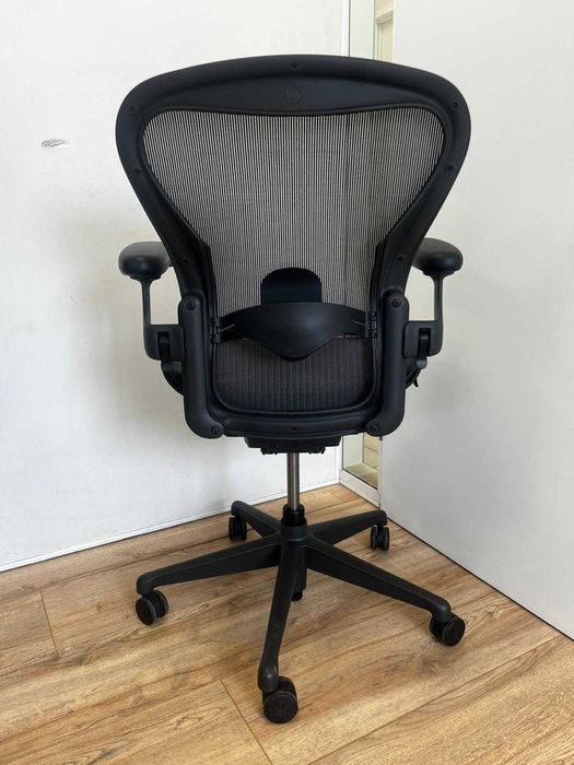 Refurbished Herman Miller Aeron Remastered Graphite