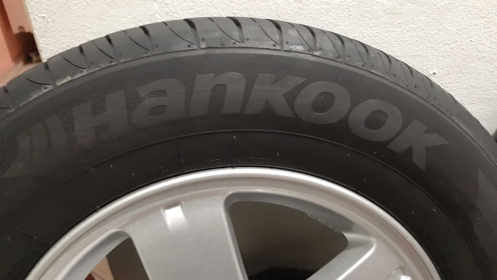 ПЕРФЕКТНИ летни гуми 215/70R16 100H HANKOOK VENTUS PRIME 2