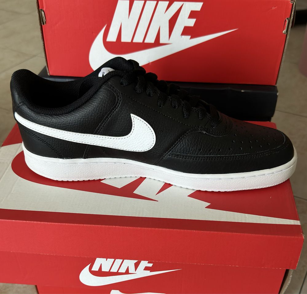 Маратонки Nike, Champion, Найк