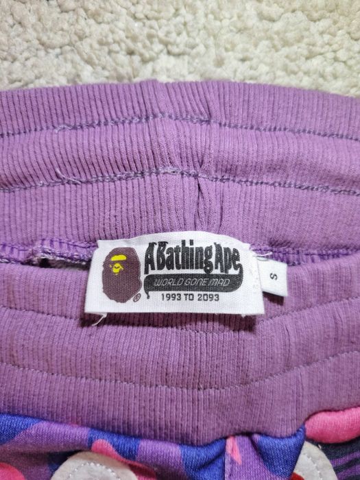 Екип на Bape нов