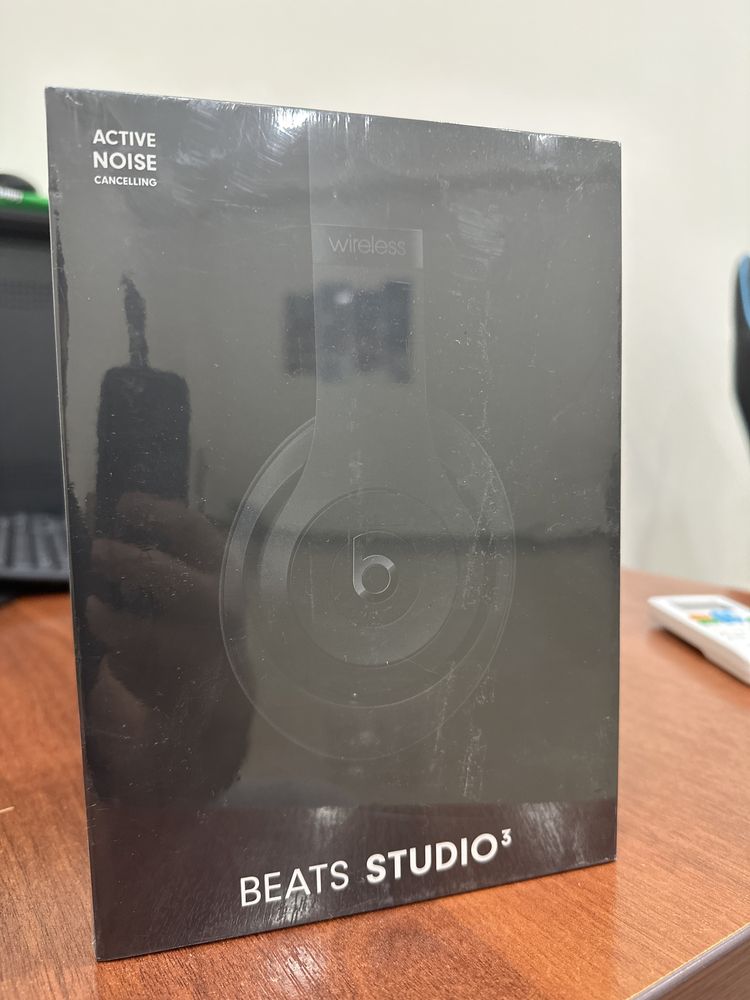 Beats Studio 3 Active Noise cancelling