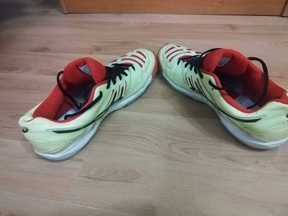 Мъжки маратонки 47 номер