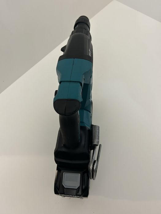 Makita HR 004G rotopercutor 40V