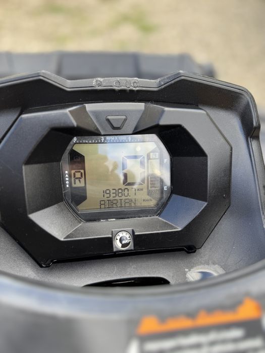 Can Am Bombardier 650 MaX XT, nr negru Poliție