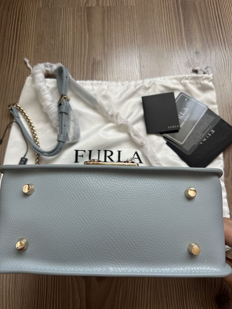 Чисто нова чанта Furla Metropolis