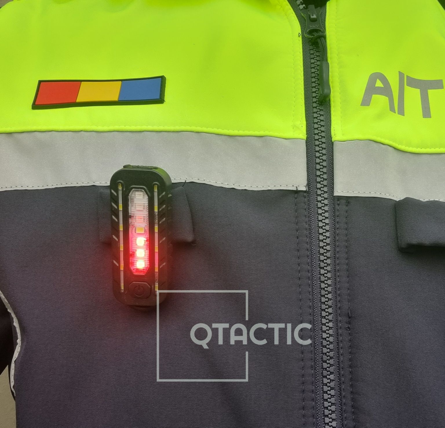 Lanterna tactică cu LED,  de umăr sau piept - Poliție,  Jandarmerie