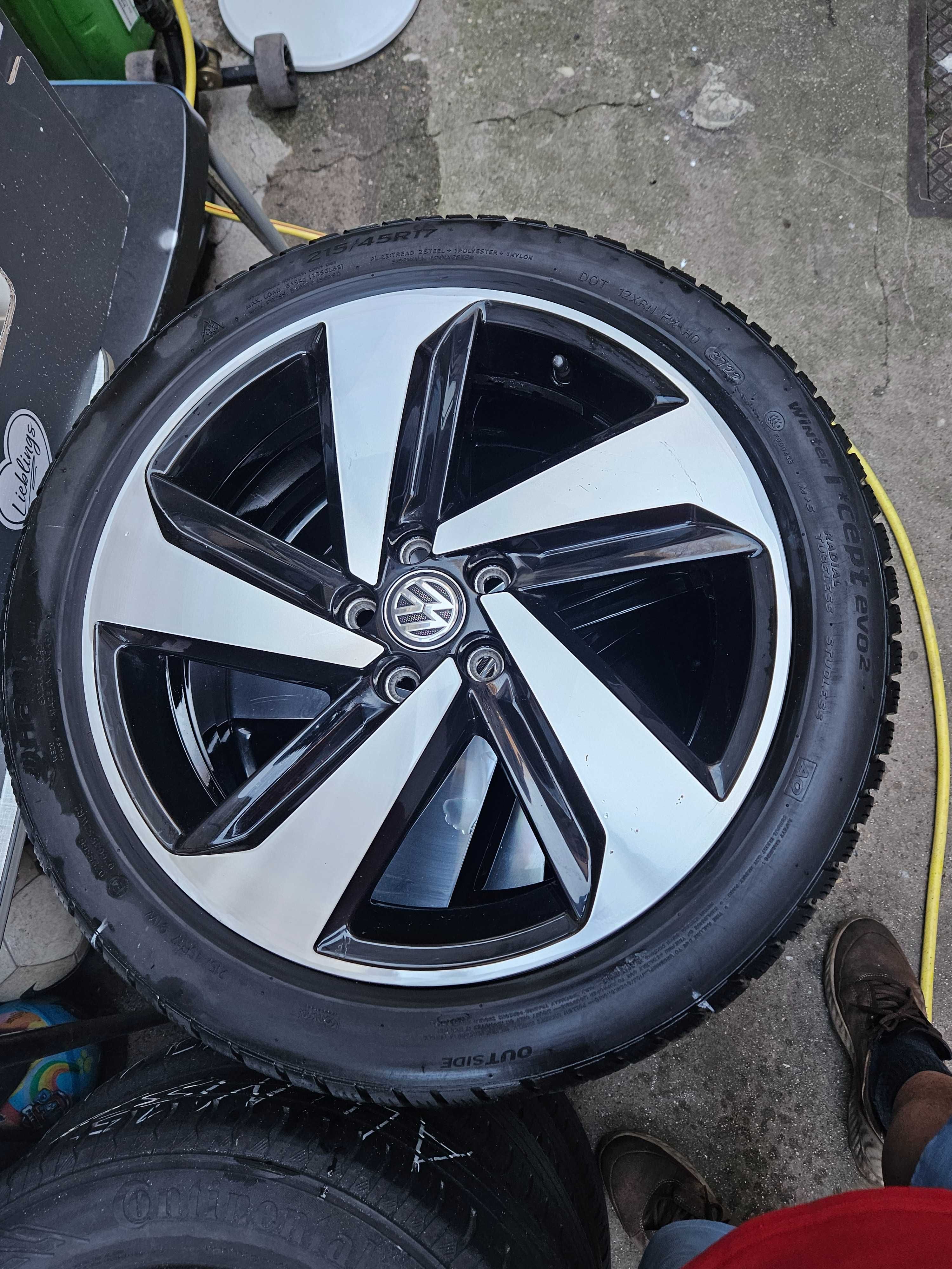 Оригинални лети джанти VW  17" 5x100