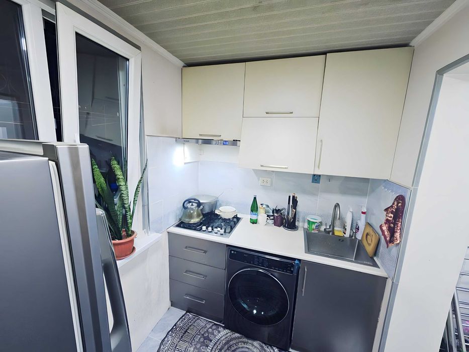 Продаю свою Чиланзар 23 1в2/4/5 кирпич, балкон 2*6 42кв.