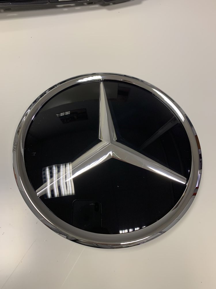 Решетка за Mercedes W218 CLS 2012-2014 Diamond grille